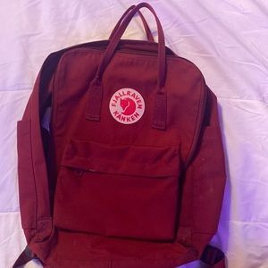 FjallRaven Kanken 15” classic laptop bag
